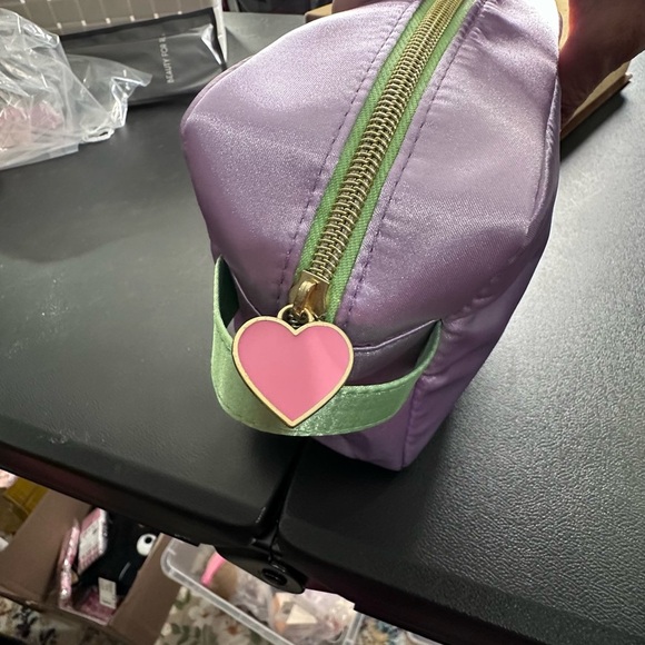 Ipsy Glam Bag Collection! Lavender Makeup Bag with Skincare and Brushes - Picture 9 of 10